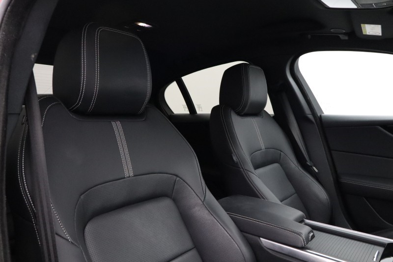 2023 (73) JAGUAR XE 2.0 D200 R-Dynamic S 4dr Auto 5648875