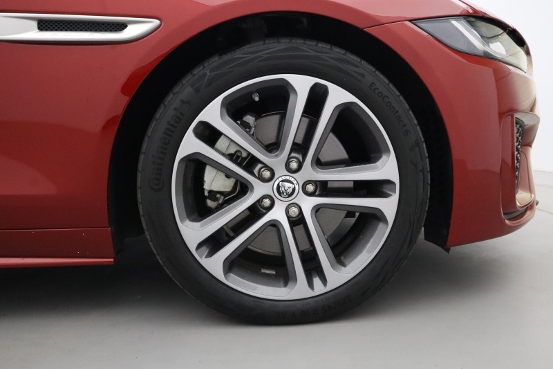 2023 (73) JAGUAR XE 2.0 D200 R-Dynamic S 4dr Auto 5648894