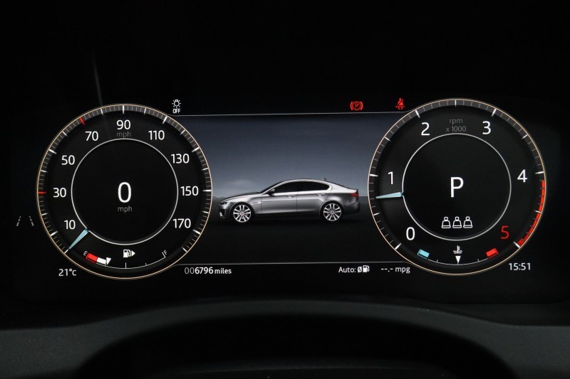 2023 (73) JAGUAR XE 2.0 D200 R-Dynamic S 4dr Auto 5648877