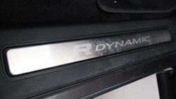 2023 (23) LAND ROVER DISCOVERY 3.0 D300 R-Dynamic SE 5dr Auto 5652536