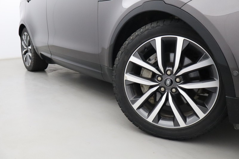 2023 (23) LAND ROVER DISCOVERY 3.0 D300 R-Dynamic SE 5dr Auto 5652543