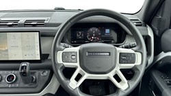 2024 (74) LAND ROVER DEFENDER 3.0 D300 X-Dynamic SE 130 5dr Auto 5683773