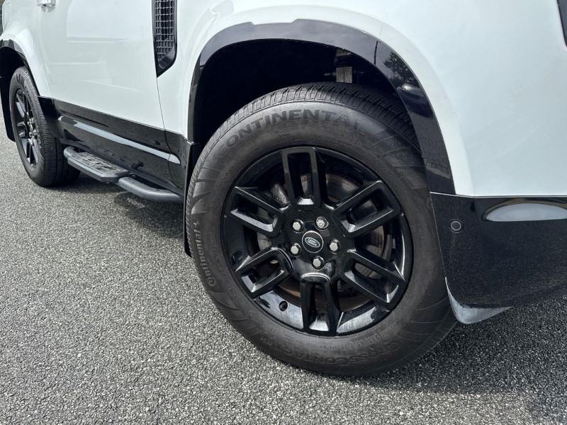 2024 (74) LAND ROVER DEFENDER 3.0 D300 X-Dynamic SE 130 5dr Auto 5683797