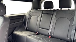 2024 (74) LAND ROVER DEFENDER 3.0 D300 X-Dynamic SE 130 5dr Auto 5683762