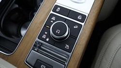 2020 (70) LAND ROVER RANGE ROVER 3.0 D350 Autobiography 4dr Auto 5663273