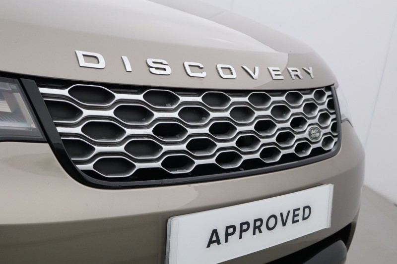 2023 (73) LAND ROVER DISCOVERY 3.0 D300 Metropolitan Edition 5dr Auto 5703175