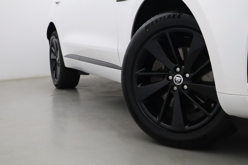 2024 (24) JAGUAR F-PACE 2.0 D200 R-Dynamic SE Black 5dr Auto AWD 5683004