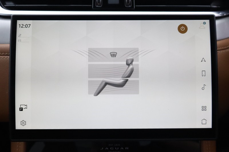 2024 (24) JAGUAR F-PACE 2.0 D200 R-Dynamic SE Black 5dr Auto AWD 5682993