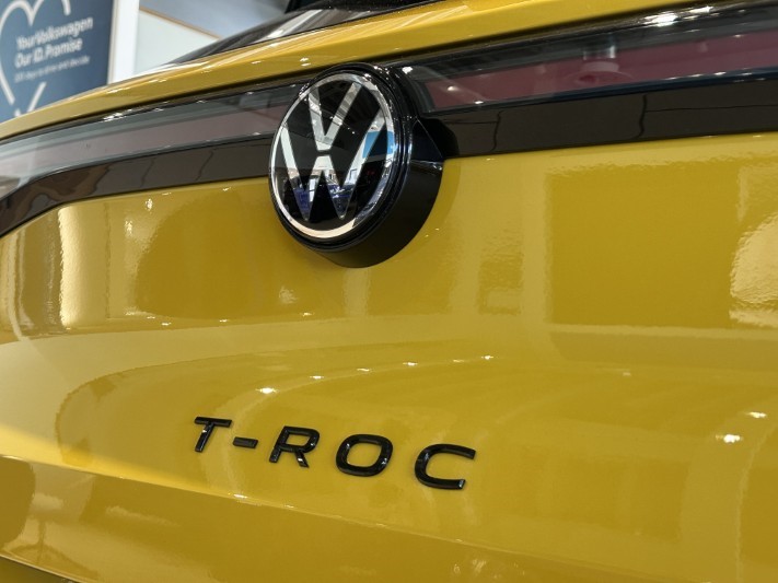  VOLKSWAGEN T-ROC 1.5 eTSI 150 R-Line 5dr DSG 5833604