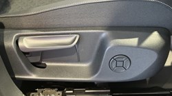 VOLKSWAGEN T-ROC 1.5 eTSI 150 R-Line 5dr DSG 5833620