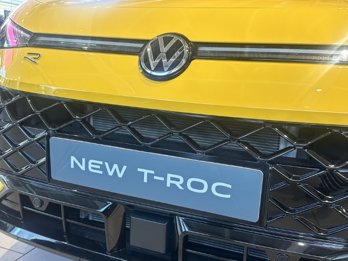  VOLKSWAGEN T-ROC 1.5 eTSI 150 R-Line 5dr DSG 5833598