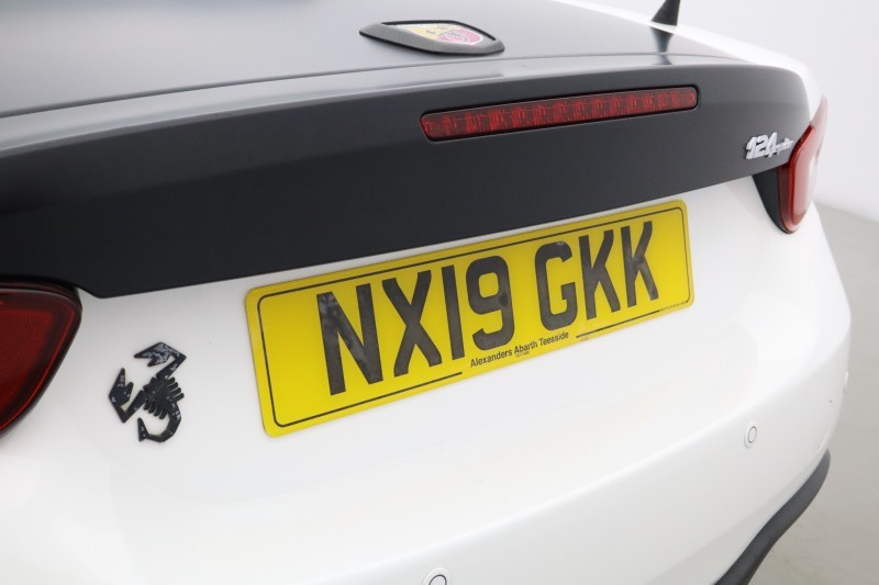 2019 (19) ABARTH 124 SPIDER 1.4 T MultiAir 2dr Auto 5665901