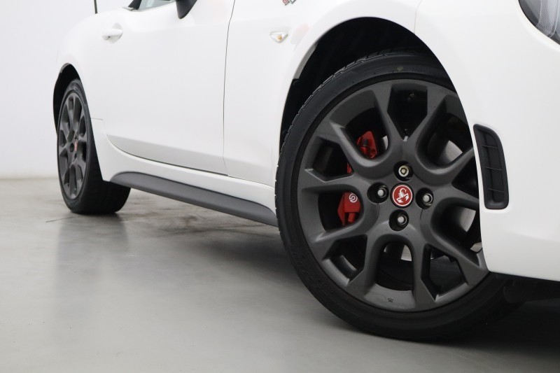 2019 (19) ABARTH 124 SPIDER 1.4 T MultiAir 2dr Auto 5665936