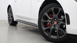 2019 (19) ABARTH 124 SPIDER 1.4 T MultiAir 2dr Auto 5665936
