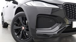 2021 (21) JAGUAR F-PACE 2.0 D200 R-Dynamic SE 5dr Auto AWD 5666762
