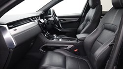 2021 (21) JAGUAR F-PACE 2.0 D200 R-Dynamic SE 5dr Auto AWD 5666739