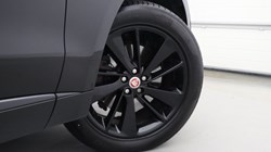2021 (21) JAGUAR F-PACE 2.0 D200 R-Dynamic SE 5dr Auto AWD 5666761
