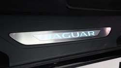2021 (21) JAGUAR F-PACE 2.0 D200 R-Dynamic SE 5dr Auto AWD 5666755