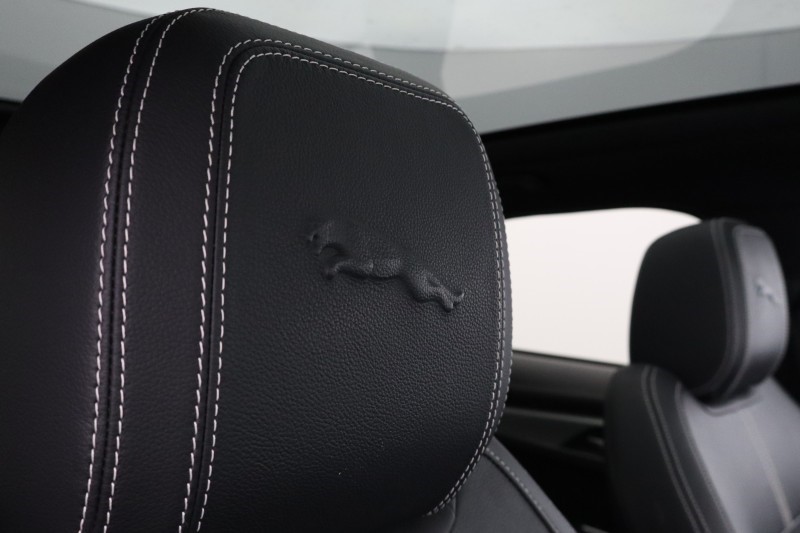 2021 (21) JAGUAR F-PACE 2.0 D200 R-Dynamic SE 5dr Auto AWD 5666759