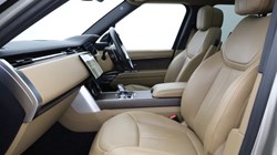 2022 (22) LAND ROVER RANGE ROVER 3.0 D300 SE 4dr Auto 5646785