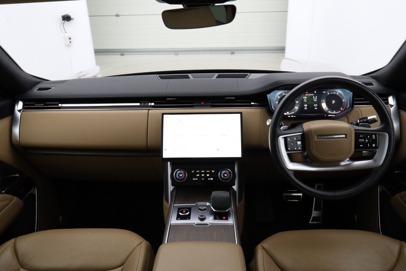 2022 (22) LAND ROVER RANGE ROVER 3.0 D300 SE 4dr Auto 5646816