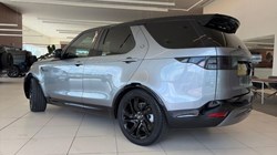 2024 (74) LAND ROVER DISCOVERY 3.0 D300 Dynamic SE 5dr Auto 5787294