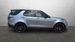 2024 (74) LAND ROVER DISCOVERY 3.0 D300 Dynamic SE 5dr Auto 5787237