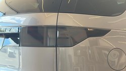 2024 (74) LAND ROVER DISCOVERY 3.0 D300 Dynamic SE 5dr Auto 5787282