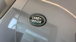 2024 (74) LAND ROVER DISCOVERY 3.0 D300 Dynamic SE 5dr Auto 5787280