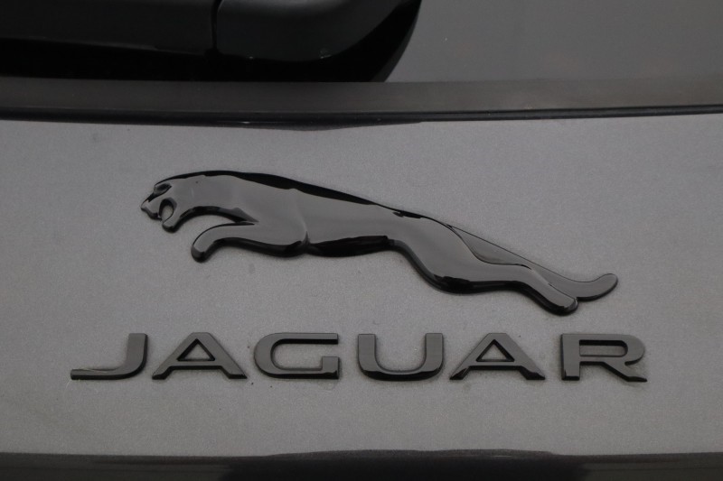 2024 (74) JAGUAR F-PACE 2.0 D200 R-Dynamic HSE Black 90th Anniv 5dr Auto 5661204