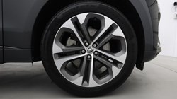 2024 (74) JAGUAR F-PACE 2.0 D200 R-Dynamic HSE Black 90th Anniv 5dr Auto 5661197
