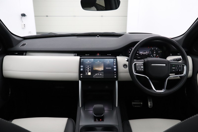 2025 (25) LAND ROVER DISCOVERY SPORT 2.0 D200 Dynamic HSE 5dr Auto [7 Seat] 5659685
