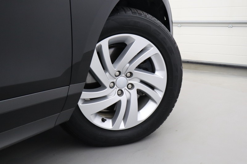 2023 (23) LAND ROVER RANGE ROVER EVOQUE 2.0 D165 R-Dynamic S 5dr Auto 5668683