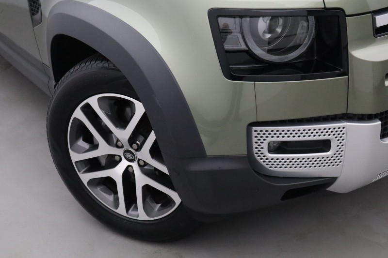2023 (73) LAND ROVER DEFENDER 3.0 D300 HSE 110 5dr Auto 5671803