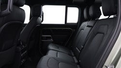 2023 (73) LAND ROVER DEFENDER 3.0 D300 HSE 110 5dr Auto 5671760