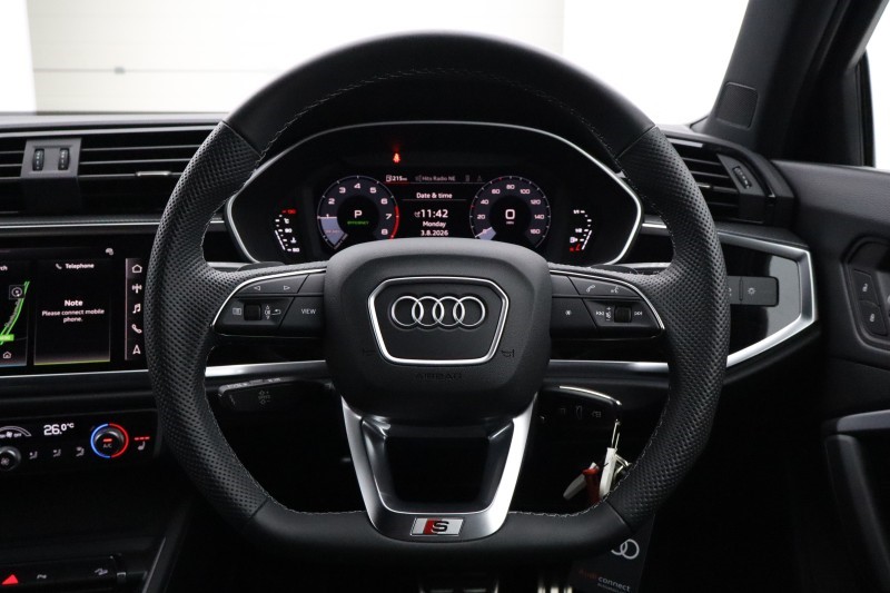 2025 (75) AUDI Q3 35 TFSI Black Edition 5dr S Tronic [20" Alloy] 5672406
