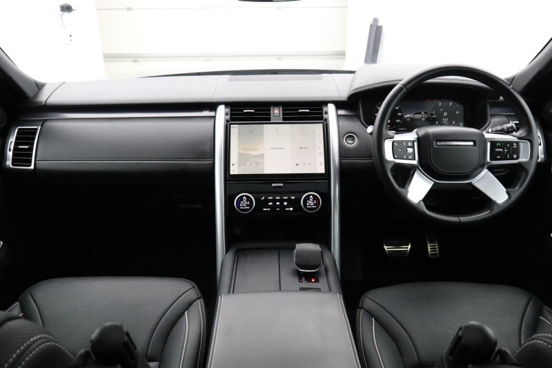 2024 (24) LAND ROVER DISCOVERY 3.0 D300 Metropolitan Edition 5dr Auto 5719155