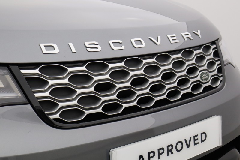 2024 (24) LAND ROVER DISCOVERY 3.0 D300 Metropolitan Edition 5dr Auto 5719147