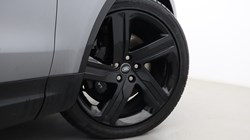 2024 (24) LAND ROVER DISCOVERY 3.0 D300 Metropolitan Edition 5dr Auto 5719195