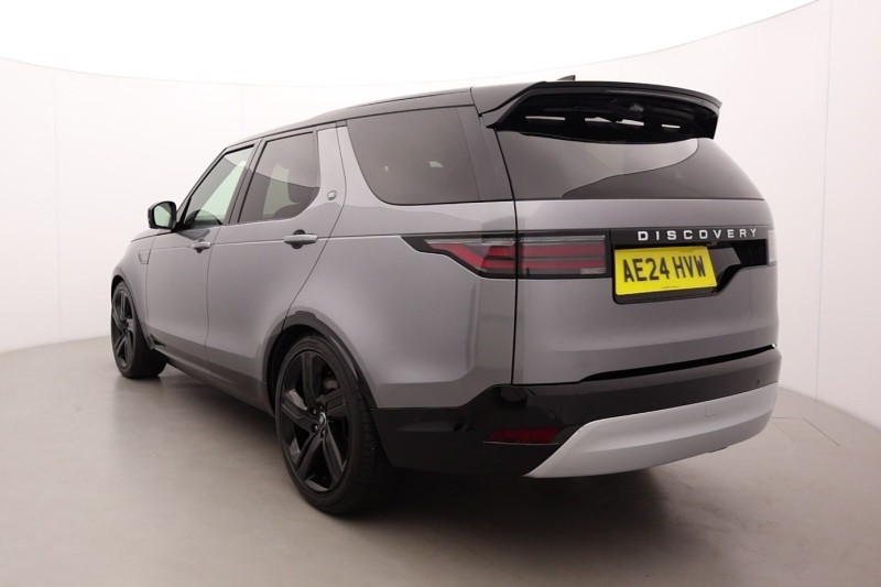 2024 (24) LAND ROVER DISCOVERY 3.0 D300 Metropolitan Edition 5dr Auto 1