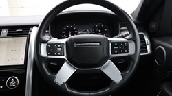 2024 (24) LAND ROVER DISCOVERY 3.0 D300 Metropolitan Edition 5dr Auto 5719157
