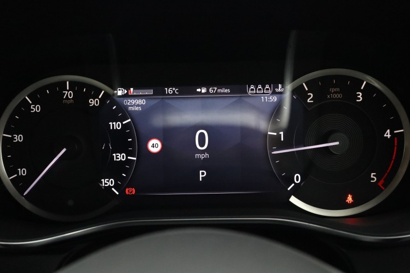 2022 (22) JAGUAR F-PACE 2.0 D200 R-Dynamic S 5dr Auto AWD 5720148