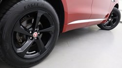 2022 (22) JAGUAR F-PACE 2.0 D200 R-Dynamic S 5dr Auto AWD 5720130