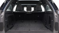 2022 (22) LAND ROVER DISCOVERY 3.0 D300 R-Dynamic SE 5dr Auto 5706419