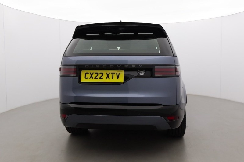 2022 (22) LAND ROVER DISCOVERY 3.0 D300 R-Dynamic SE 5dr Auto 5706361