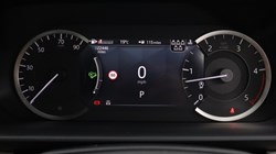 2022 (22) LAND ROVER DISCOVERY 3.0 D300 R-Dynamic SE 5dr Auto 5706386