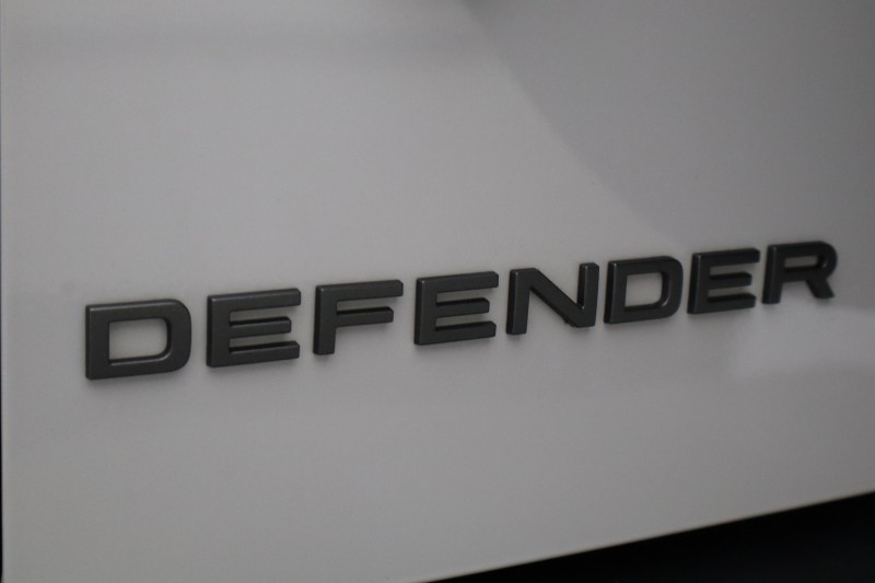 2025 (75) LAND ROVER DEFENDER 3.0 D250 X-Dynamic SE 110 5dr Auto 5678605