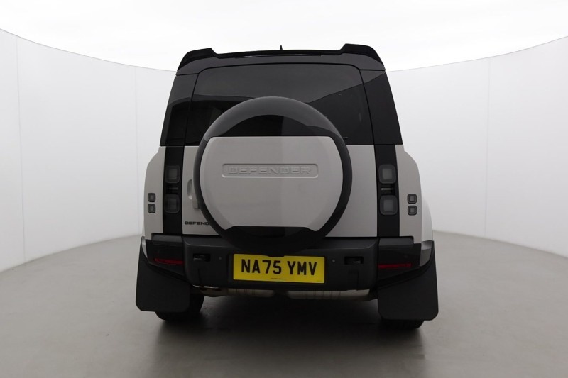 2025 (75) LAND ROVER DEFENDER 3.0 D250 X-Dynamic SE 110 5dr Auto 5678551