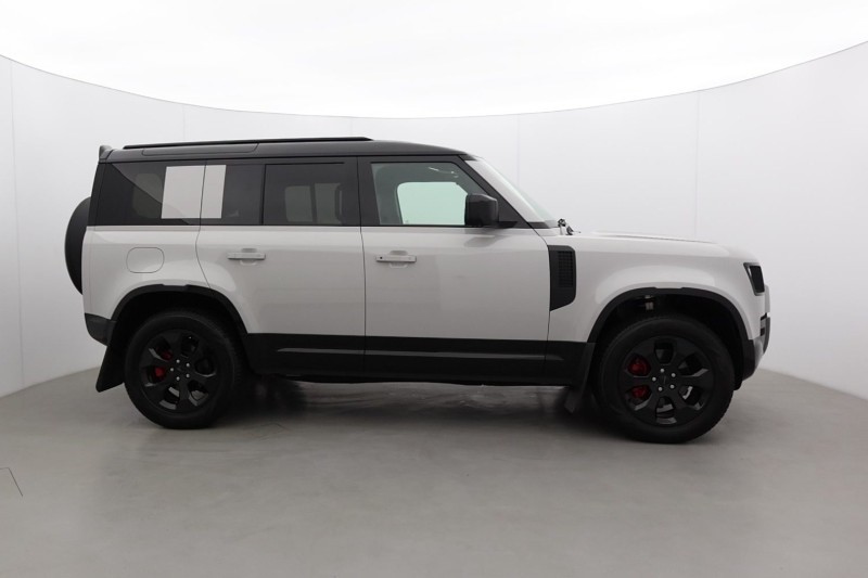 2025 (75) LAND ROVER DEFENDER 3.0 D250 X-Dynamic SE 110 5dr Auto 5678552