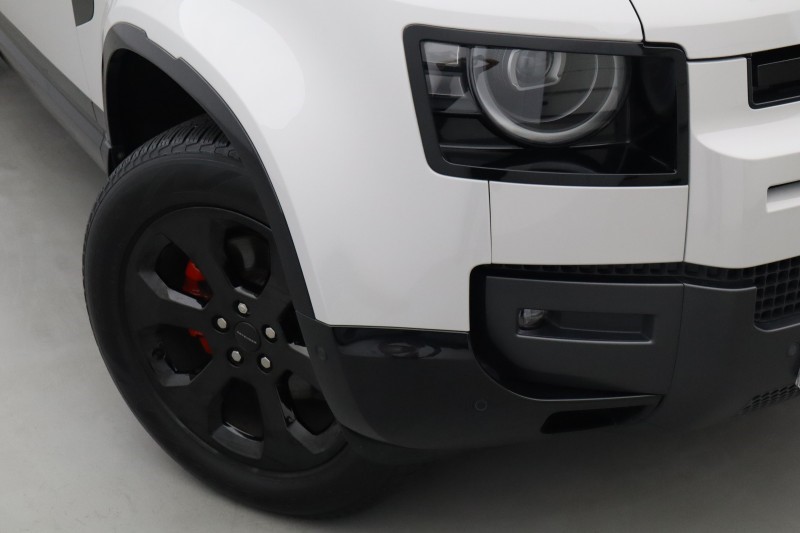 2025 (75) LAND ROVER DEFENDER 3.0 D250 X-Dynamic SE 110 5dr Auto 5678596